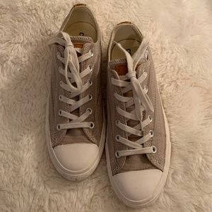 Linen colored Chucks Converse Sneakers